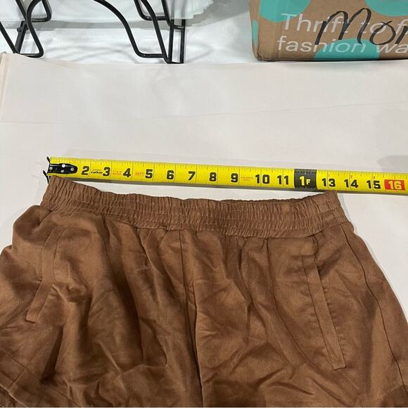 Abercrombie & Fitch A&F Tan Brown Faux Suede Short Shorts Womens Size Small - Picture 5 of 7